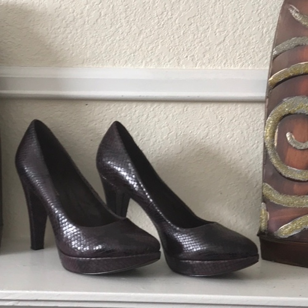 SHOES...  SHOES...  SHOES...  SALE... SALE...